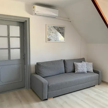Guest house Pacsirta Grand