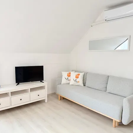 Pacsirta Grand Guest house Eger
